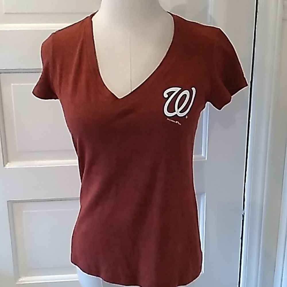 Washington Nationals small womans shirt
